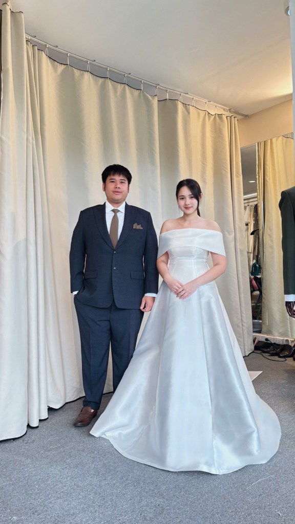#weddingdress #minimalbridallook #bridal #weddinginspiration #wedding #bride #groom #bridetobe #groom #weddingsuit #thaiweddingsuit #menswear #groomstyle #ชุดแต่งงาน #ชุดแต่งงานมินิมอล #ชุดแต่งงานไซส์ใหญ่ #ชุดแต่งงานไซส์ใหญ่ #เช่าชุดแต่งงาน #เช่าชุดแต่งงานสไตล์มินิมอล #เช่าชุดเจ้าสาว #เจ้าสาว #เจ้าบ่าวเจ้าสาว #ชุดเจ้าสาว #ชุดเจ้าสาวมินิมอล #พรีเวดดิ้ง #พรีเวดดิ้งสไตล์เกาหลี #พรีเวดดิ้งมินิมอล #ชุดถ่ายพรีเวดดิ้ง #ชุดถ่ายพรี
