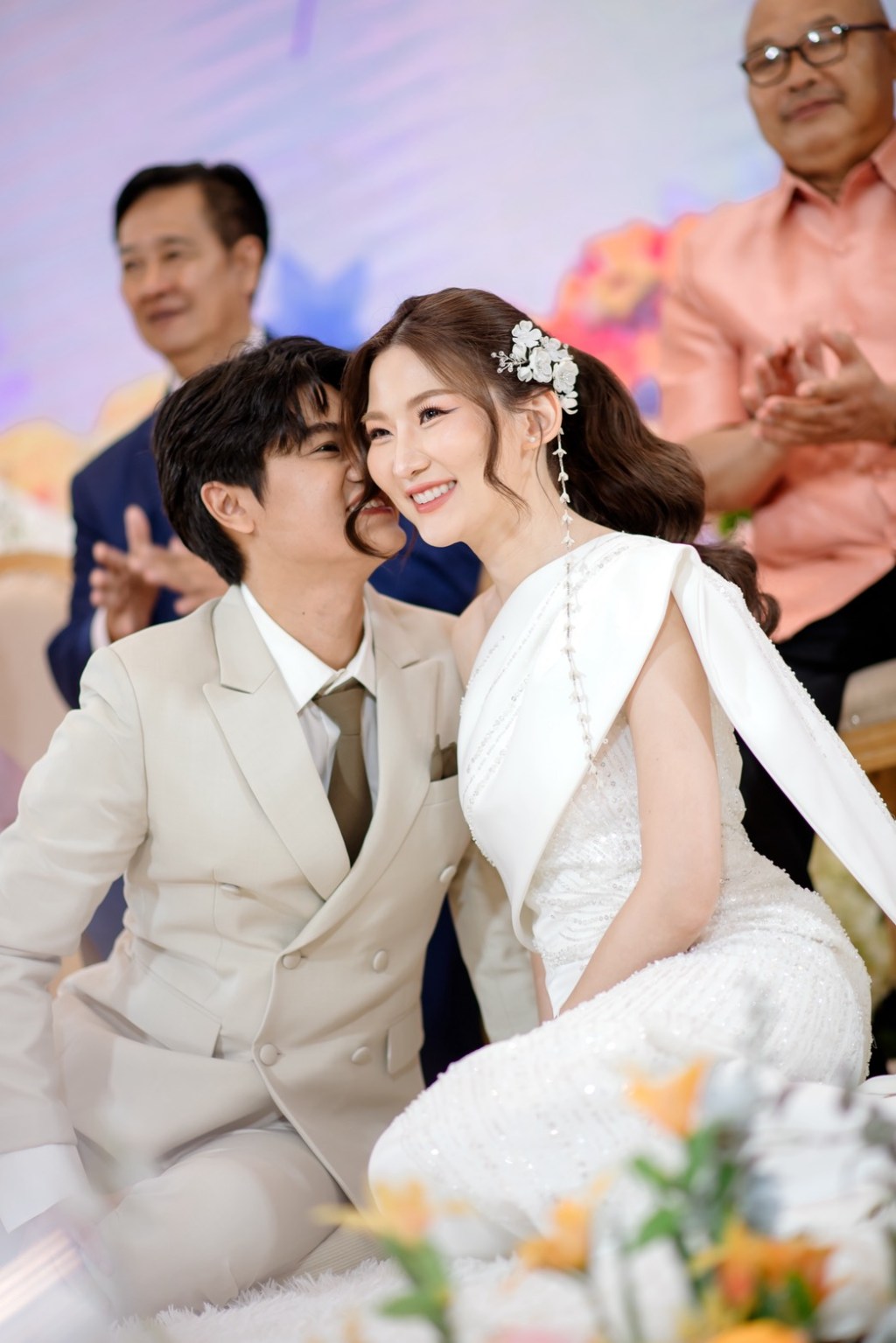 ชุดไทยเจ้าสาวยอดนิยมมีแบบไหนบ้างเลือกแบบไหนดีสำหรับวันแต่งงาน