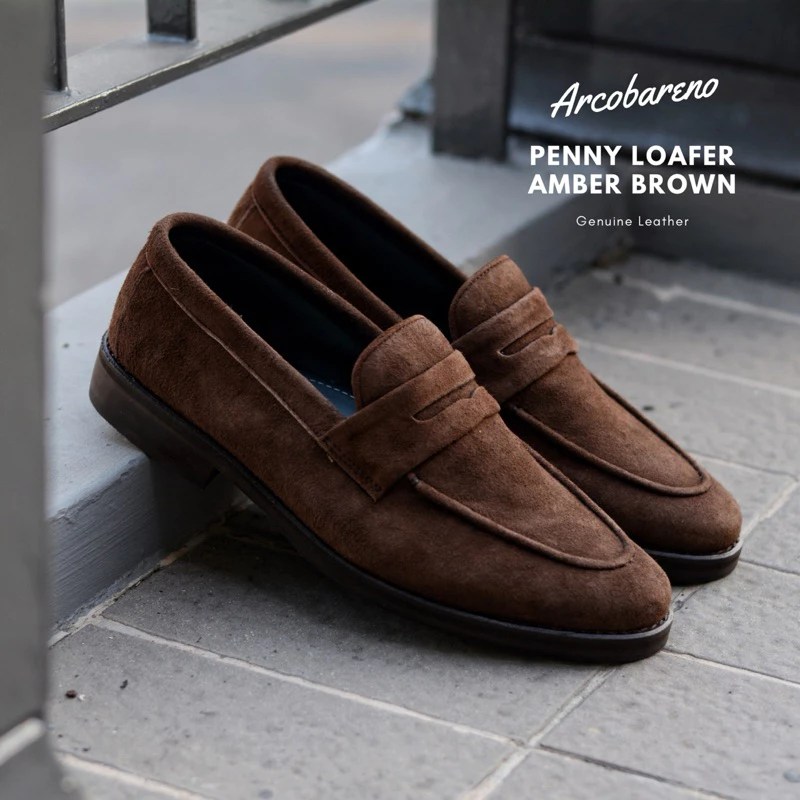 รองเท้าทรง Loafer หนังแท้สำหรับงานแต่งริมทะเล